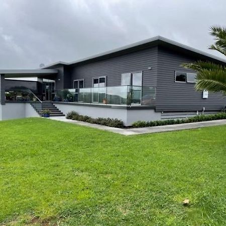 Coastal Paradise Raglan Exterior photo