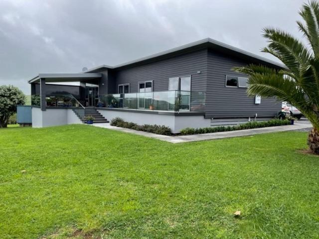 Coastal Paradise Raglan Exterior photo