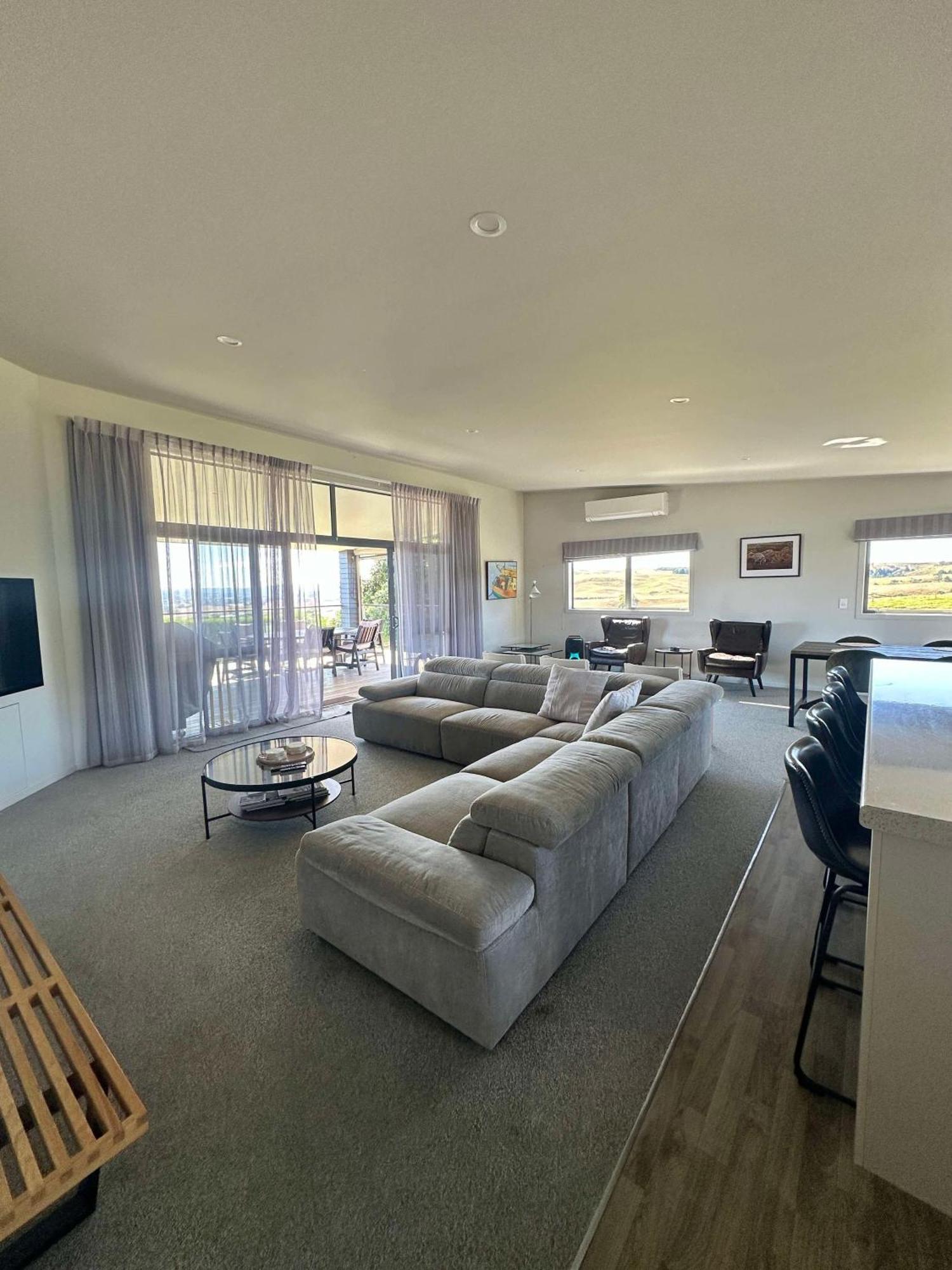 Coastal Paradise Raglan Exterior photo