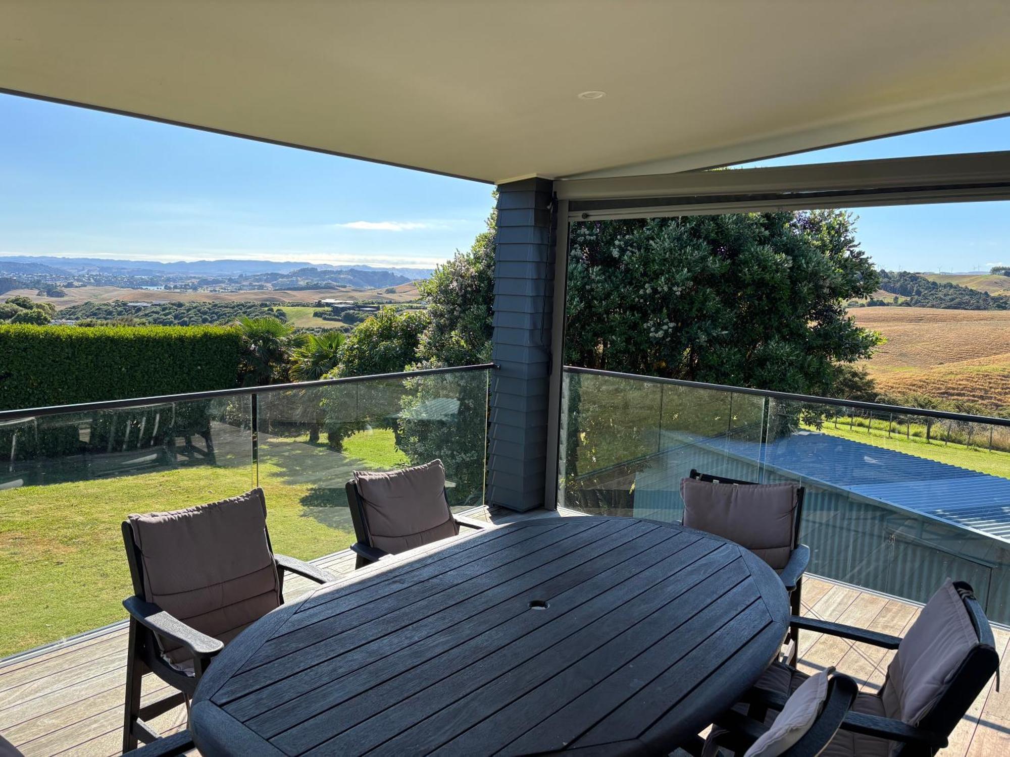 Coastal Paradise Raglan Exterior photo